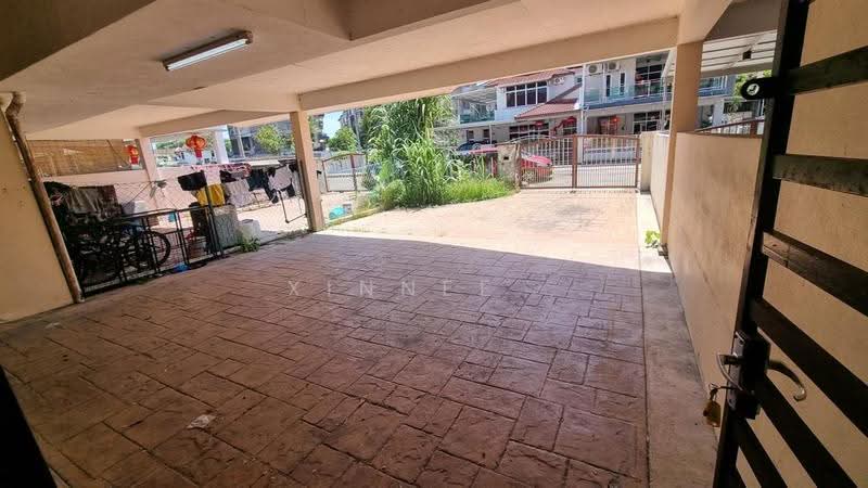 Rumah Teres 2-Tingkat untuk Disewa di Taman Iping (Batu Maung) - Xinnee . - Exterior - PropertyGuru.com.my