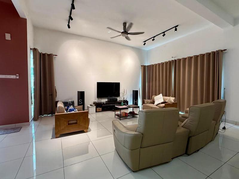 Rumah Berkembar untuk Dijual di Ambang Botanic 2 (Klang) - Jason Chong - Living Room - PropertyGuru.com.my
