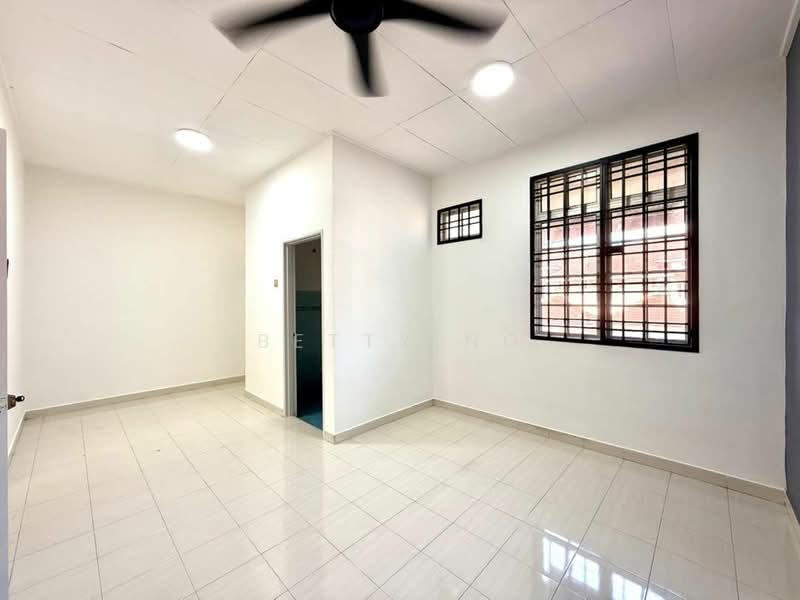 Terraced House for Sale in Taman Bukit Dahlia (Pasir Gudang) - Betty Ng - PropertyGuru.com.my