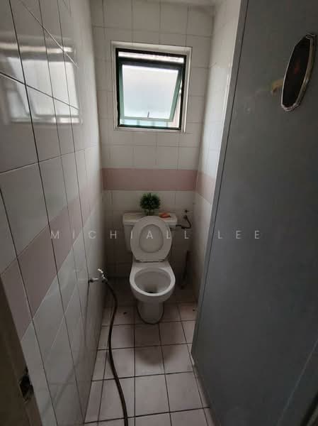 Shop / Office for Rent in Usj 9 (Subang Jaya) - Michiall Lee - Bathroom - PropertyGuru.com.my