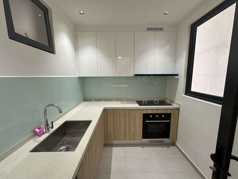 Servis Apartment untuk Disewa di Sunway Belfield - Gilbert Hor - Kitchen - PropertyGuru.com.my