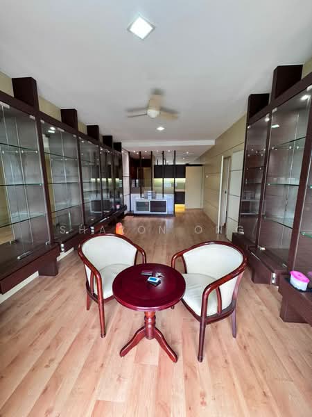 Apartment for Sale at Lake View Suites - Sharon Ong - Living Room - PropertyGuru.com.my