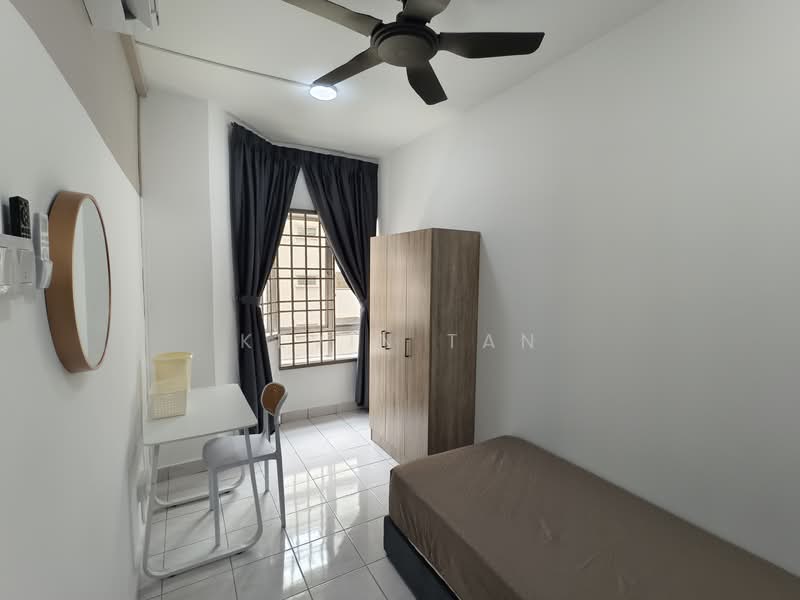 Condominium for Rent at Puncak Seri Kelana - Kevin Tan - Bedroom - PropertyGuru.com.my