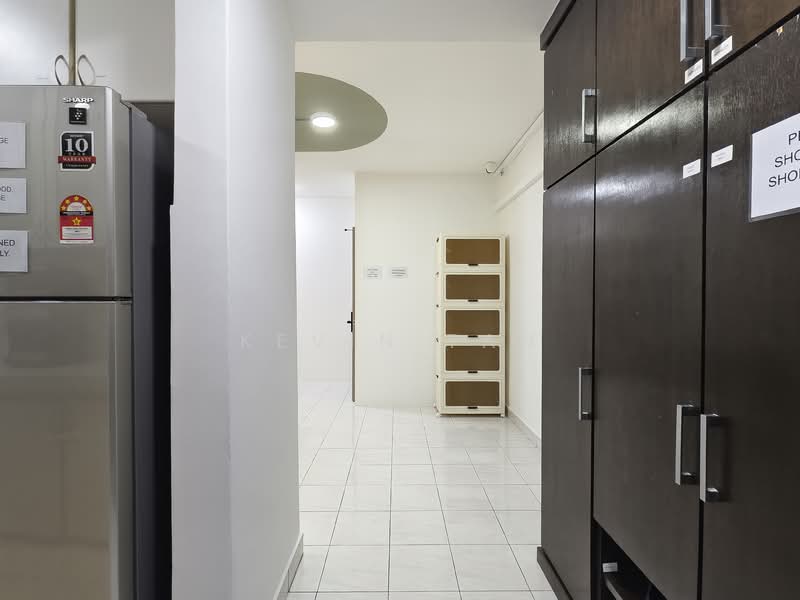 Condominium for Rent at Puncak Seri Kelana - Kevin Tan - Corridor - PropertyGuru.com.my