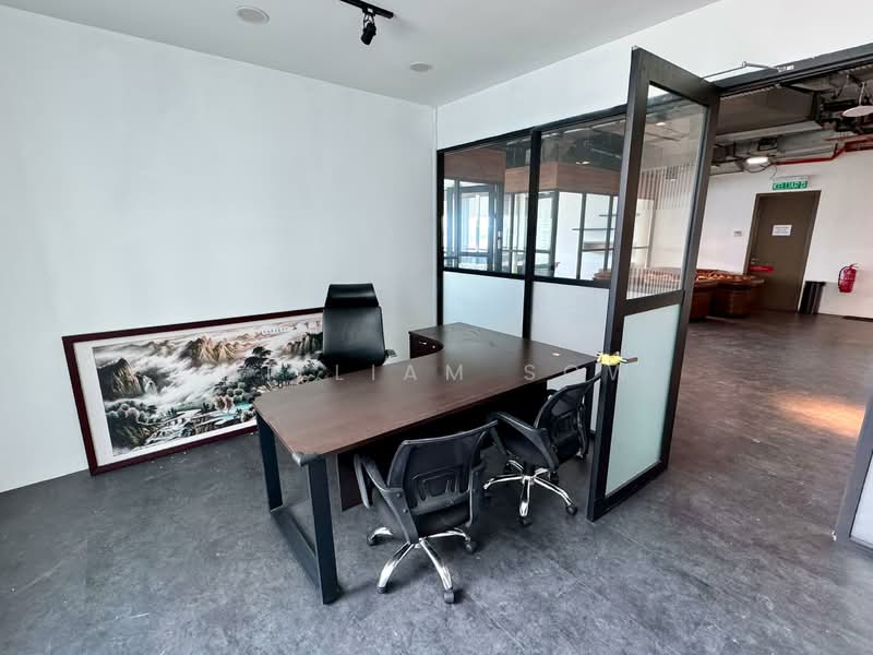 Office for Rent in KL Eco City (Kuala Lumpur) - William Sow - Manager room - PropertyGuru.com.my