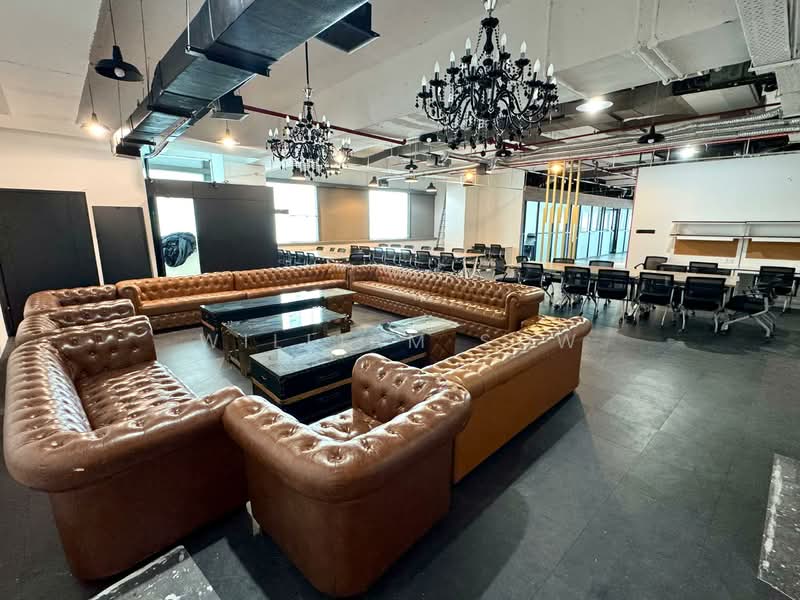 Office for Rent in KL Eco City (Kuala Lumpur) - William Sow - Lounge area - PropertyGuru.com.my