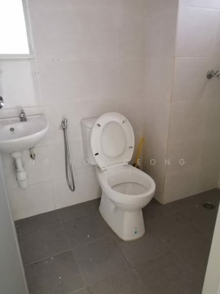 Apartment for Sale at My Place - Ng Hon Keong - Bathroom - PropertyGuru.com.my