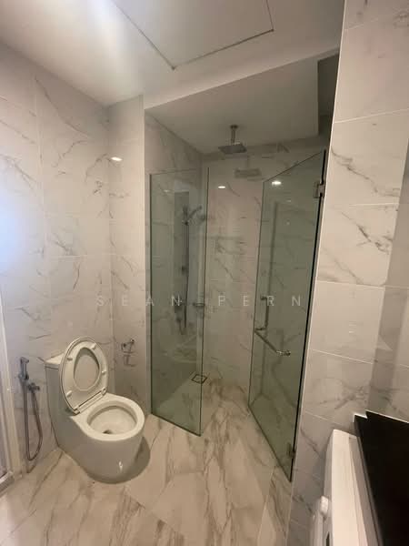 Servis Apartment untuk Disewa di Met 1 Residences - Sean Pern - Bathroom - PropertyGuru.com.my
