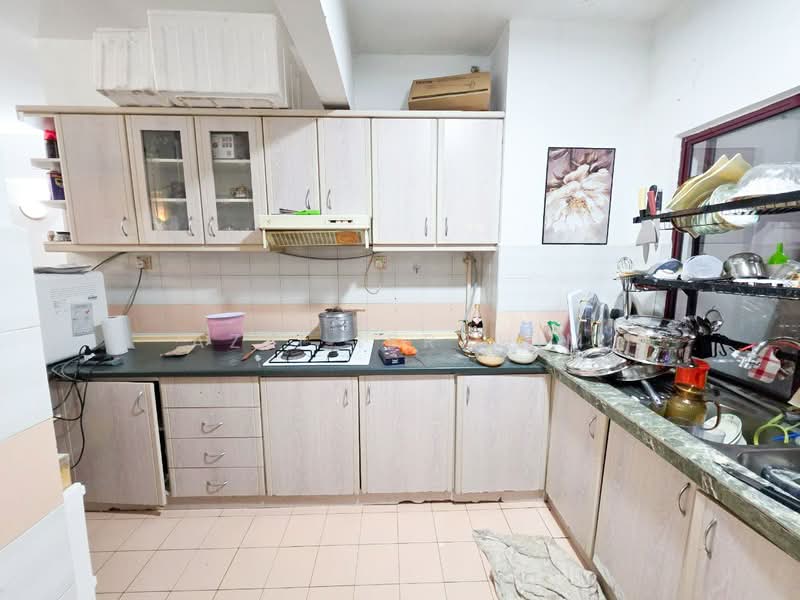 Condominium for Sale at Menara Polo - Azli Ibrahim - Kitchen - PropertyGuru.com.my
