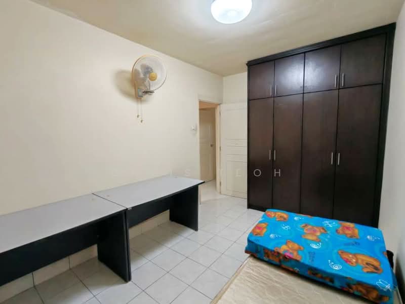 Kondominium untuk Dijual di Greenlane Park - Chris Teoh - Bedroom - PropertyGuru.com.my