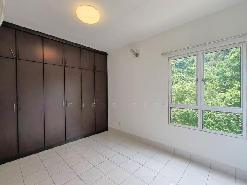 Condominium for Sale at Greenlane Park - Chris Teoh - Bedroom - PropertyGuru.com.my