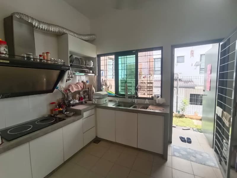 Rumah Teres untuk Dijual di Cheras (Selangor) - Kenny Lai - Kitchen - PropertyGuru.com.my