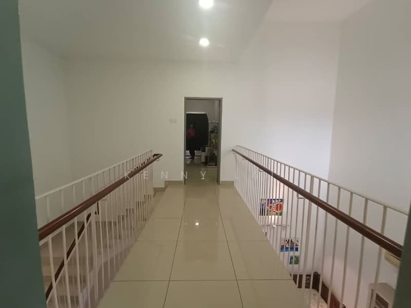 Rumah Teres untuk Dijual di Cheras (Selangor) - Kenny Lai - Corridor - PropertyGuru.com.my