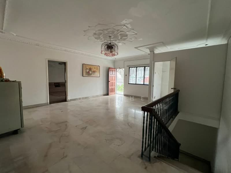 Rumah Banglo untuk Dijual di Jalan Klang Lama (Old Klang Road) (Kuala Lumpur) - Rose Chew - Living Room - PropertyGuru.com.my