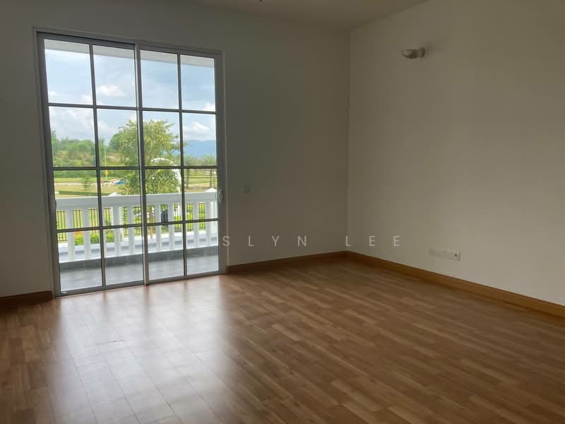 Rumah Berkembar untuk Dijual di Eco Majestic (Semenyih) - Jesslyn Lee - Balcony - PropertyGuru.com.my