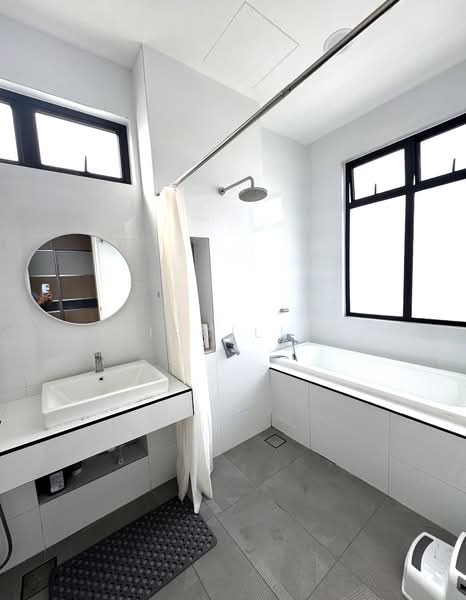 Bungalow for Sale in Kuala Selangor (Selangor) - Priscilla . - Bathroom - PropertyGuru.com.my