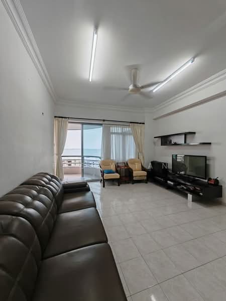 Kondominium untuk Disewa di Coastal Tower - Peggy Tan - Living Room - PropertyGuru.com.my