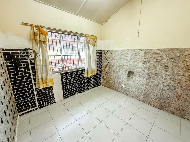 2-storey Terraced House for Sale in Bandar Baru Sri Petaling (Sri Petaling) - Azli Ibrahim - Interior - PropertyGuru.com.my
