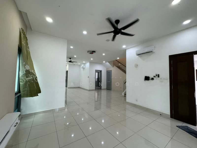 Semi-Detached House for Sale in Taman Molek (Johor Bahru) - Sharon Ong - Living Room - PropertyGuru.com.my