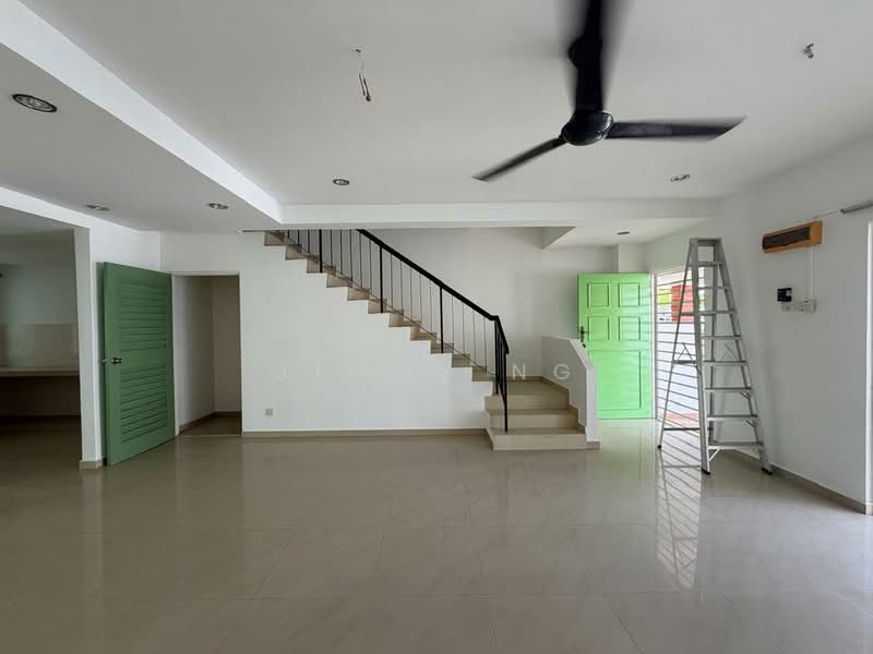 Rumah Teres 2 Tingkat untuk Disewa di Bandar Mahkota Cheras (Cheras) - Jimmy Ng - Living Room - PropertyGuru.com.my