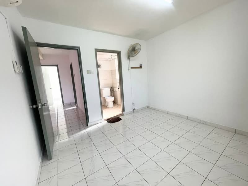 Condominium for Sale at Pantai Hillpark 2 - Thoriq Suparman - Interior - PropertyGuru.com.my
