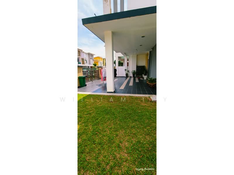 Semi-Detached House for Sale in Taman Kempas Utama (Tebrau) - William Tay - Exterior - PropertyGuru.com.my