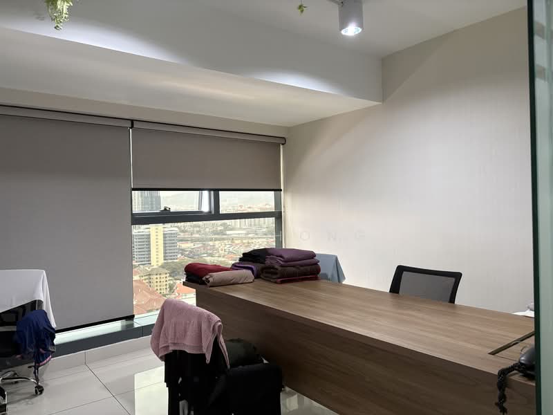 Pejabat untuk Disewa di Kampung Berembang (Ampang) - CK Chong - View - PropertyGuru.com.my