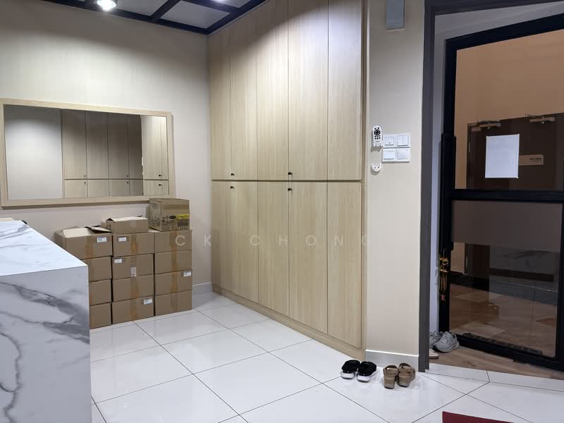 Pejabat untuk Disewa di Kampung Berembang (Ampang) - CK Chong - Entrance - PropertyGuru.com.my