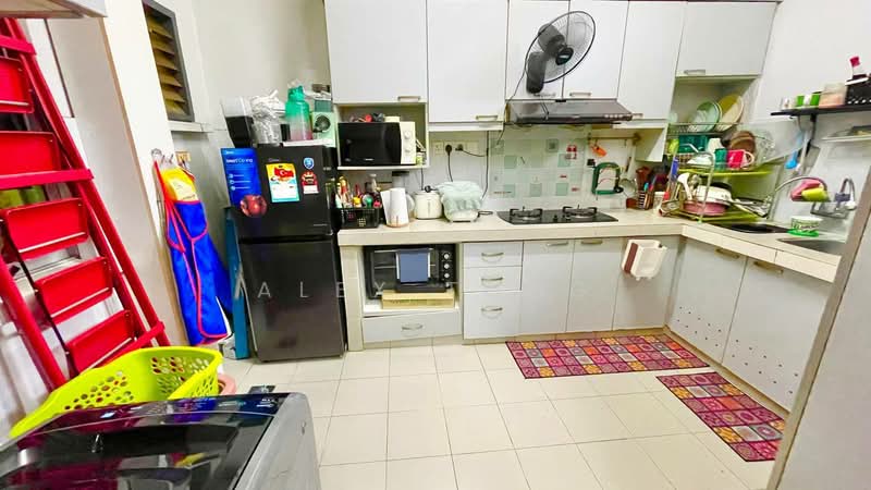 Rumah Teres 2 Tingkat untuk Dijual di Seksyen 17 (Petaling Jaya) - Alex Tong - Kitchen - PropertyGuru.com.my