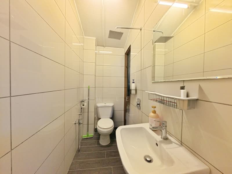 1-storey Terraced House for Sale in Taman Tun Dr Ismail (Kuala Lumpur) - KH LEE - Bathroom - PropertyGuru.com.my