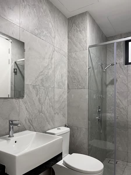 Servis Apartment untuk Dijual di The Goodwood Residence - Vincent Beh - Bathroom - PropertyGuru.com.my