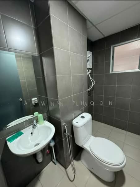 Condominium for Rent at Condominium Akasia Bukit Jalil - Alvin Phoon - Bathroom - PropertyGuru.com.my
