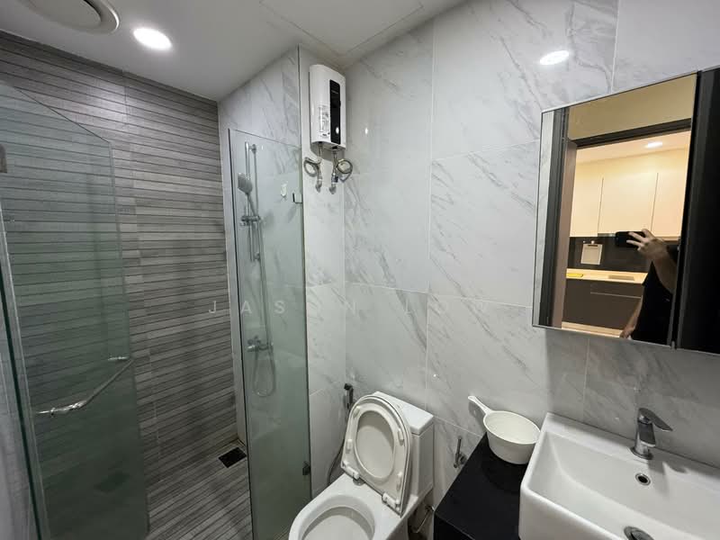 Servis Apartment untuk Disewa di Emporis - Jason Low - PropertyGuru.com.my