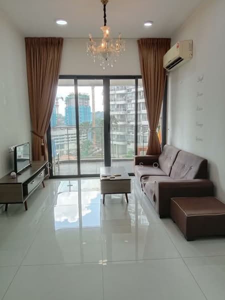 Condominium for Rent at Royal Strand @ Country Garden Danga Bay - Qi Wen Soh - Living Room - PropertyGuru.com.my
