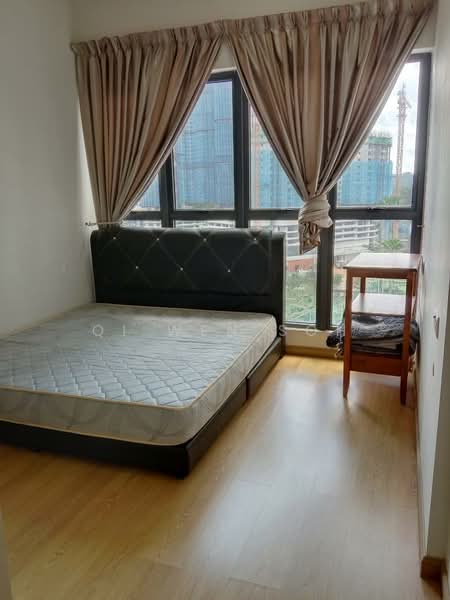 Condominium for Rent at Royal Strand @ Country Garden Danga Bay - Qi Wen Soh - Bedroom - PropertyGuru.com.my