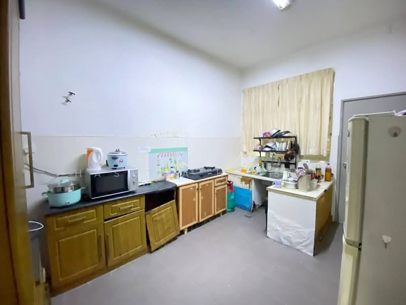 2-storey Terraced House for Sale in Bandar Baru Bangi (Selangor) - Hasliza Hassan - Kitchen - PropertyGuru.com.my