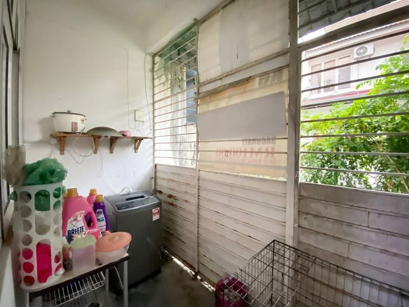 2-storey Terraced House for Sale in Bandar Baru Bangi (Selangor) - Hasliza Hassan - Balcony - PropertyGuru.com.my