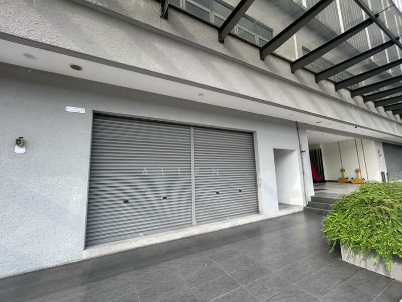 Office for Sale in Bandar Putra Permai (Seri Kembangan) - Allen . - Exterior - PropertyGuru.com.my