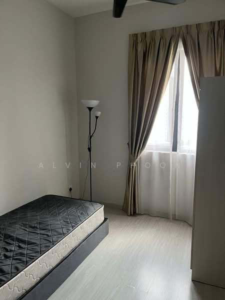 Untuk Disewa - The Haute Gurney