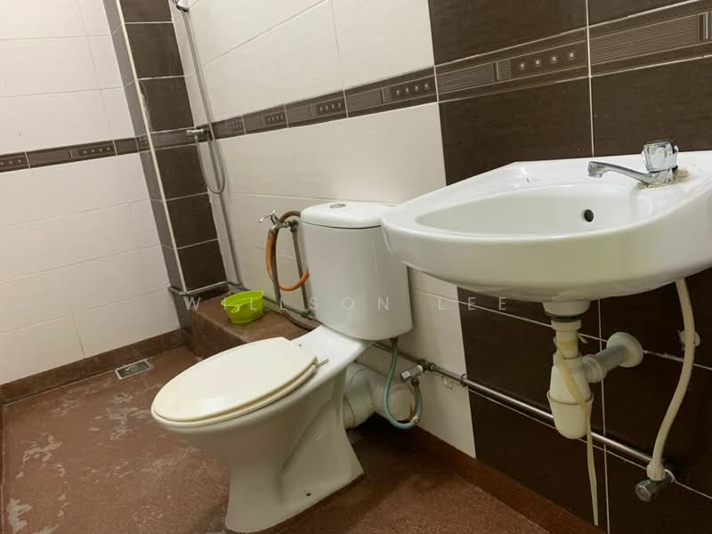 Rumah Teres 2.5 Tingkat untuk Disewa di Taman Segar (Butterworth) - Willson Lee - Bathroom - PropertyGuru.com.my