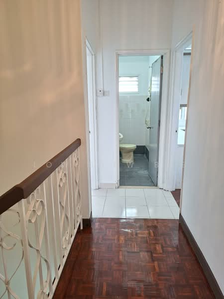 2-storey Terraced House for Sale in Usj 9 (Subang Jaya) - Low Siew Bee - Corridor - PropertyGuru.com.my