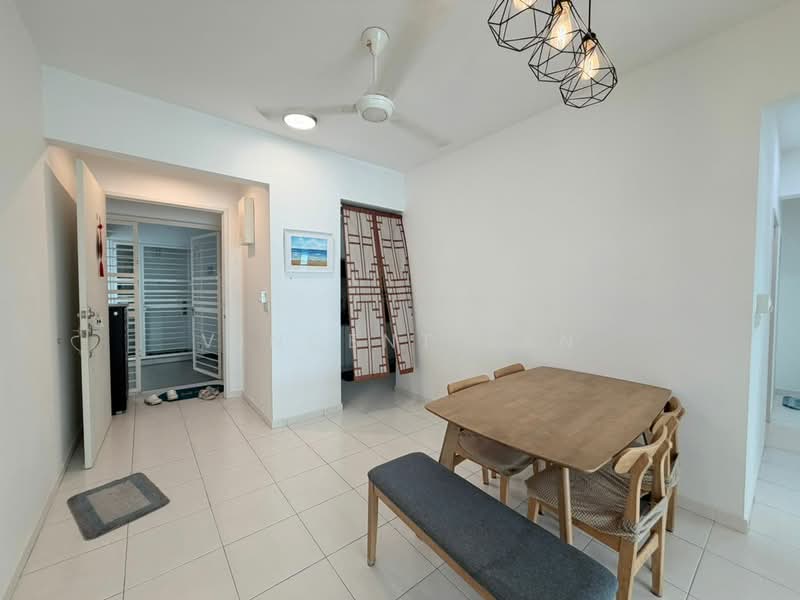 Condominium for Rent at i-Santorini - Vincent Tan - Dining Room - PropertyGuru.com.my