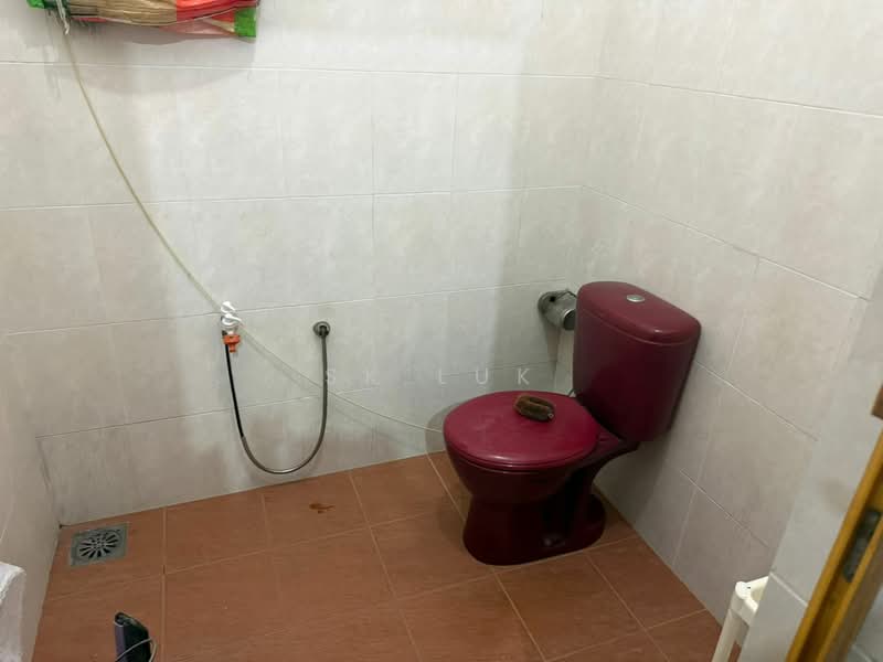 Rumah Teres 1 Tingkat untuk Dijual di Rawang (Selangor) - SK Luk - Bathroom - PropertyGuru.com.my