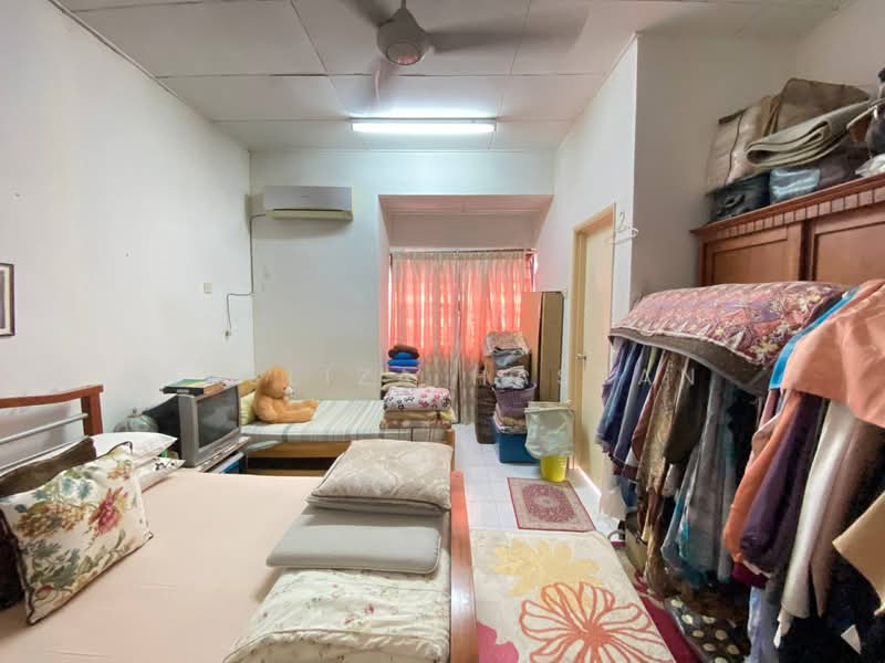 2-storey Terraced House for Sale in Kajang (Selangor) - Hasliza Hassan - Bedroom - PropertyGuru.com.my