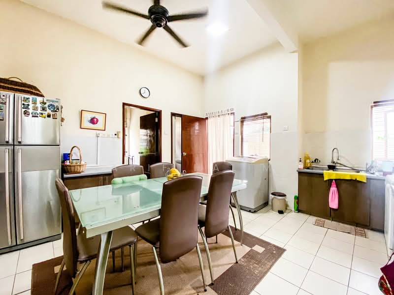Bungalow for Sale in Bandar Seri Putra (Bangi) - Arif Halim - PropertyGuru.com.my