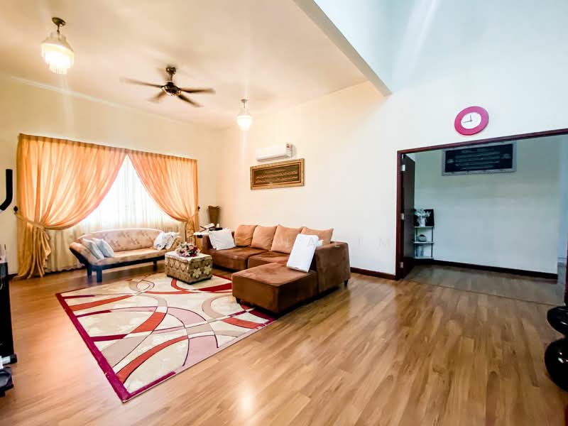 Bungalow for Sale in Bandar Seri Putra (Bangi) - Arif Halim - PropertyGuru.com.my