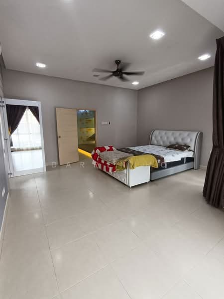 Rumah Teres 2 Tingkat untuk Disewa di Bandar Dato Onn (Tebrau) - Darren Ho - Bedroom - PropertyGuru.com.my