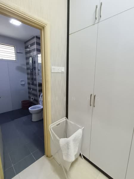 Rumah Teres 2 Tingkat untuk Disewa di Bandar Dato Onn (Tebrau) - Darren Ho - Bathroom - PropertyGuru.com.my