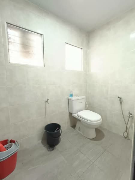 Shop for Sale in Bandar Indahpura (Kulai) - Marcus Loh - Bathroom - PropertyGuru.com.my