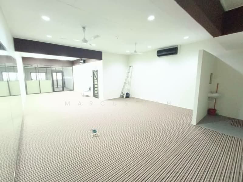 Shop for Sale in Bandar Indahpura (Kulai) - Marcus Loh - Interior - PropertyGuru.com.my